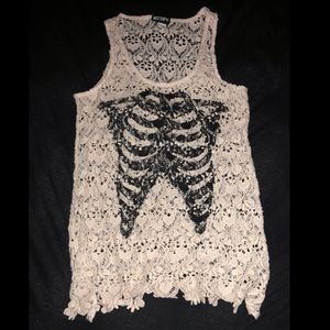 Adorable Lace Tank Top!